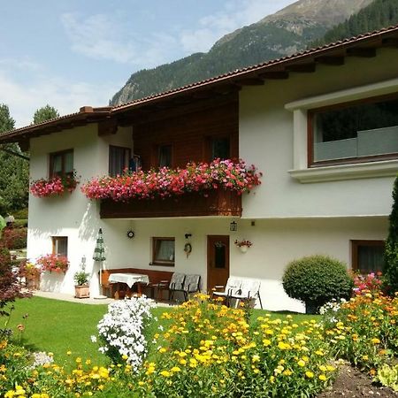 Haus Rosi Appartement Sankt Leonhard im Pitztal Buitenkant foto