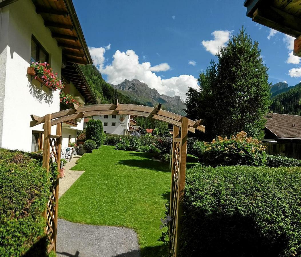 Haus Rosi Appartement Sankt Leonhard im Pitztal Buitenkant foto
