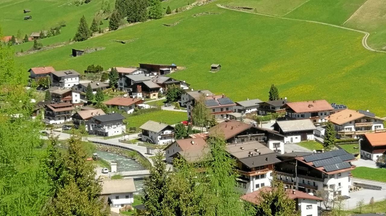Haus Rosi Appartement Sankt Leonhard im Pitztal Buitenkant foto
